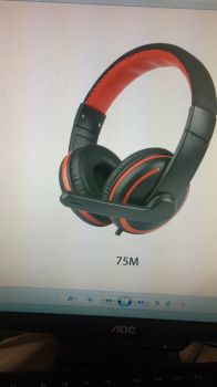 75M头戴式游戏耳机